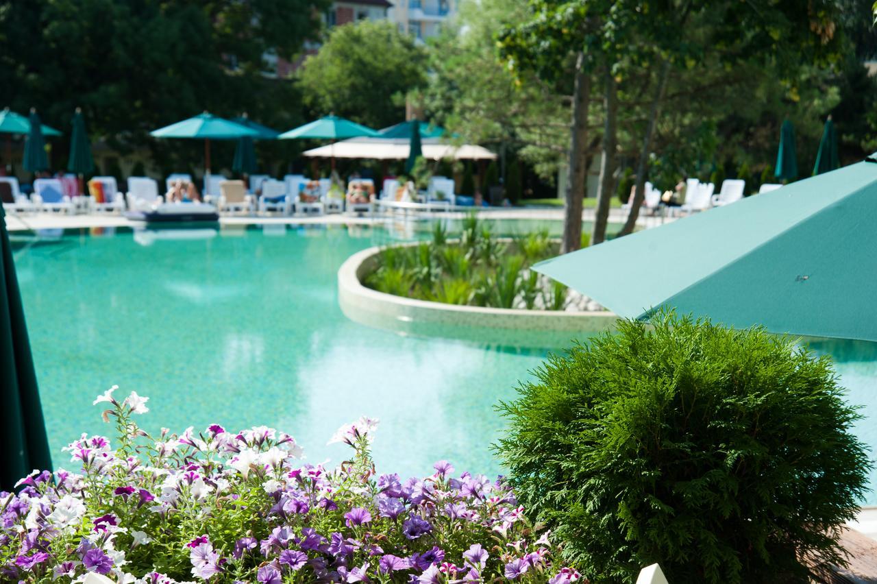 Jeravi Club Hotel プリモルスコ エクステリア 写真